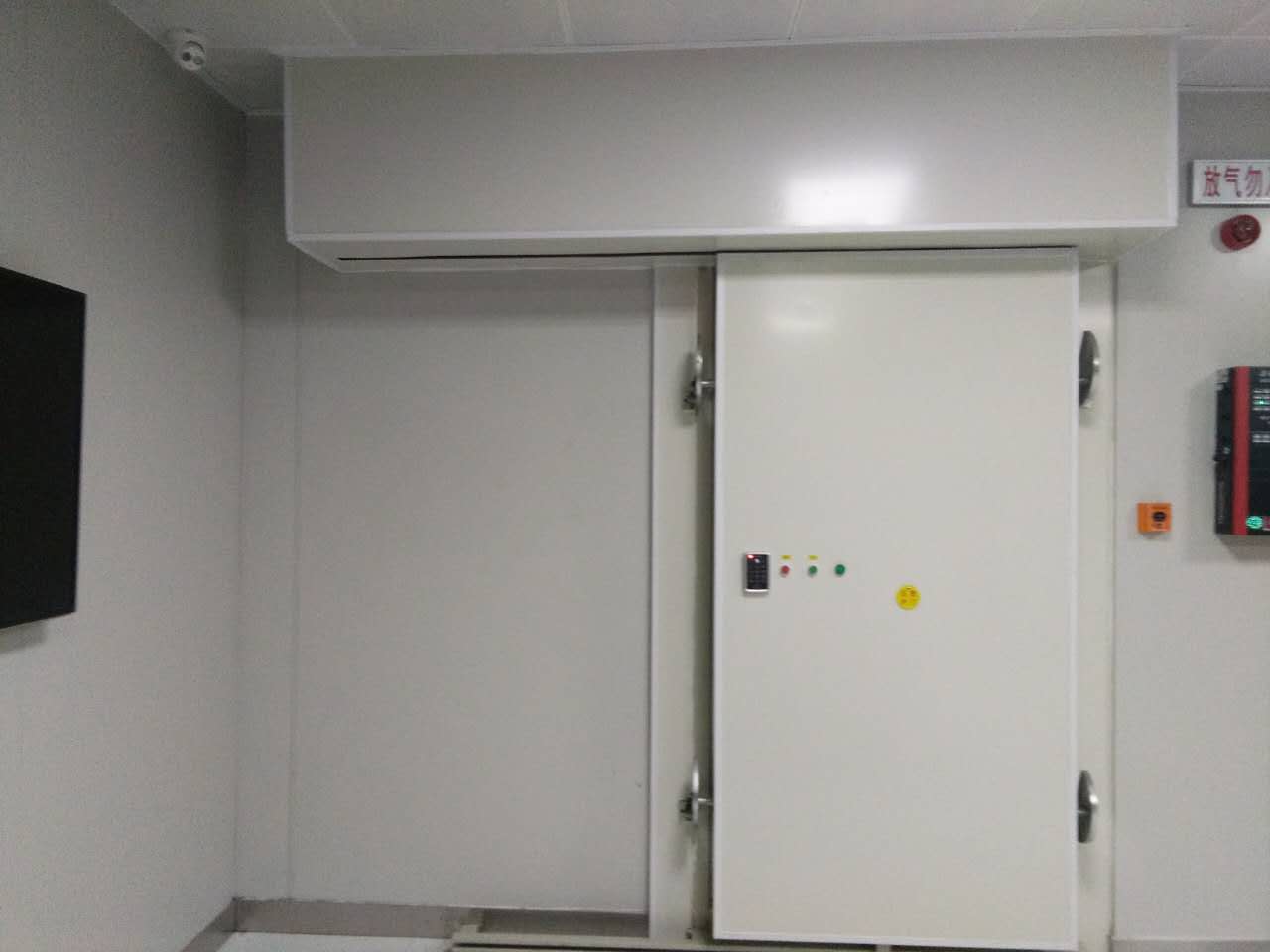 C级全电动屏蔽门